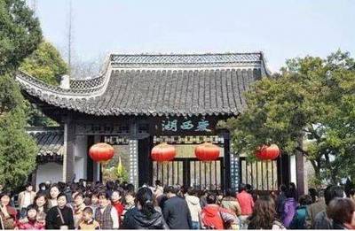 退休游園證辦理與年審全攻略 證件清單全解析，避免白跑一趟！